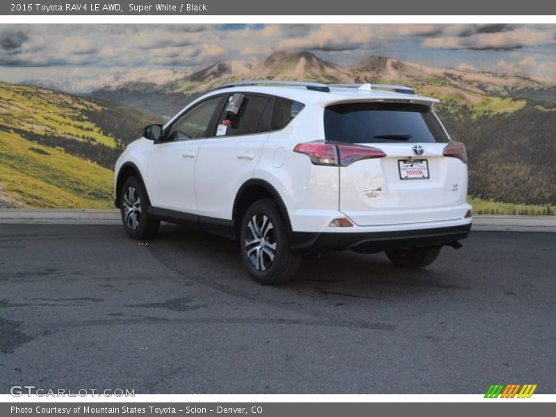 Super White / Black 2016 Toyota RAV4 LE AWD