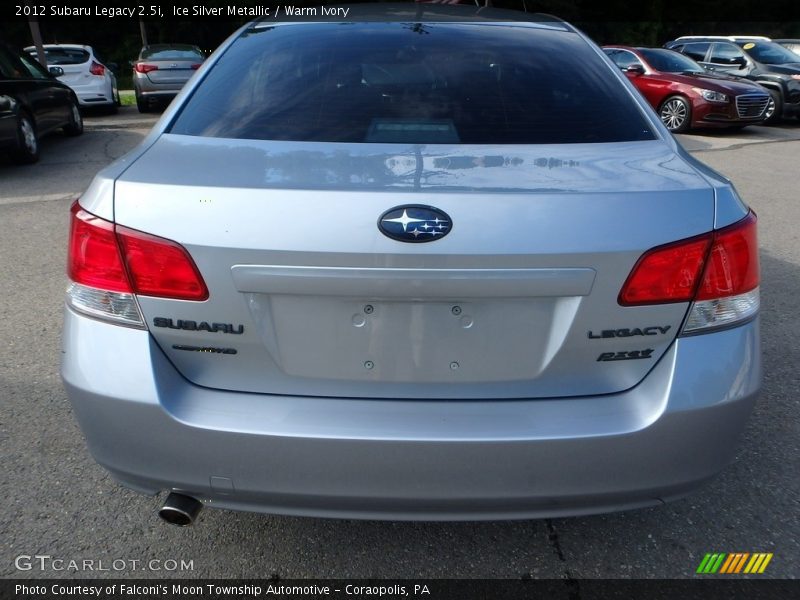 Ice Silver Metallic / Warm Ivory 2012 Subaru Legacy 2.5i