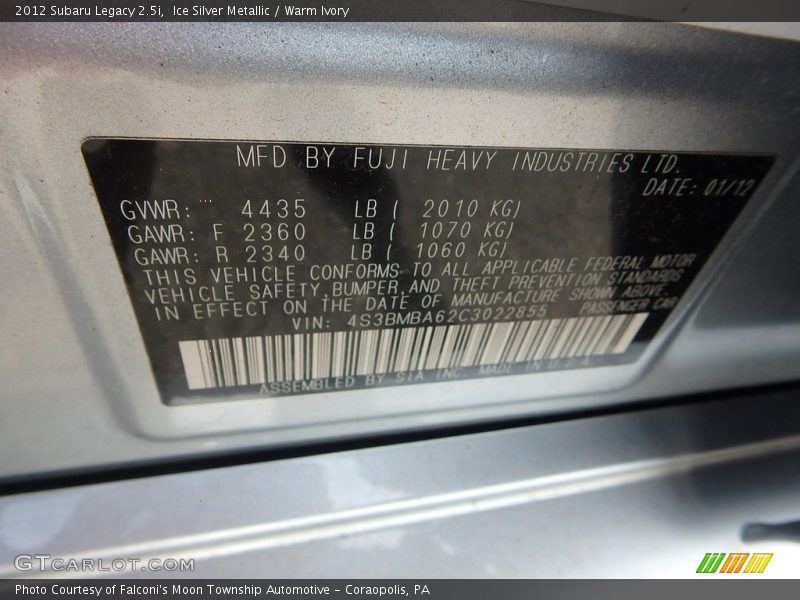 Ice Silver Metallic / Warm Ivory 2012 Subaru Legacy 2.5i