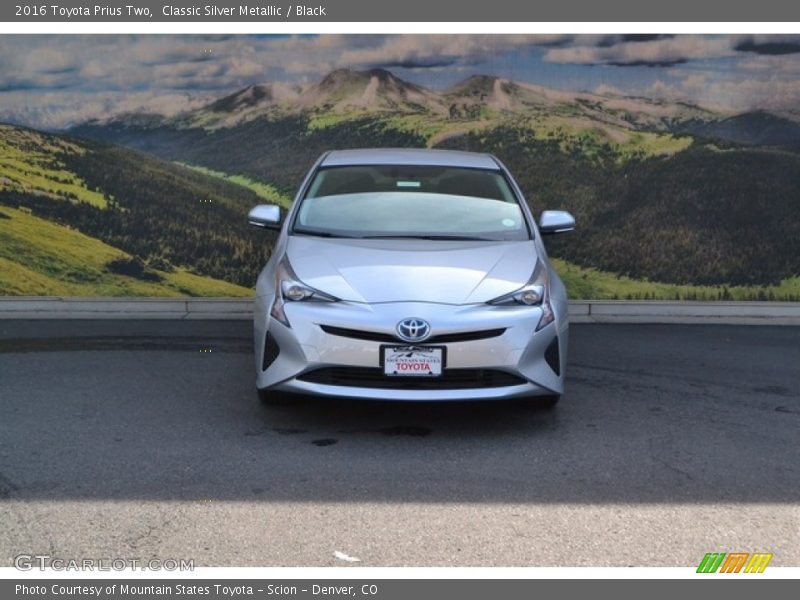 Classic Silver Metallic / Black 2016 Toyota Prius Two
