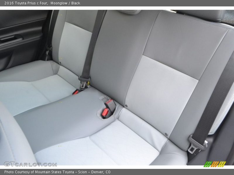 Moonglow / Black 2016 Toyota Prius c Four