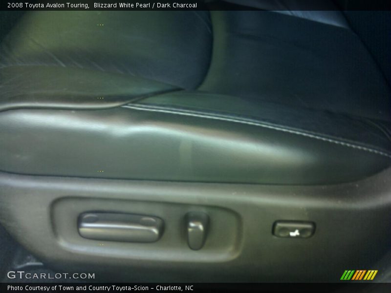 Blizzard White Pearl / Dark Charcoal 2008 Toyota Avalon Touring