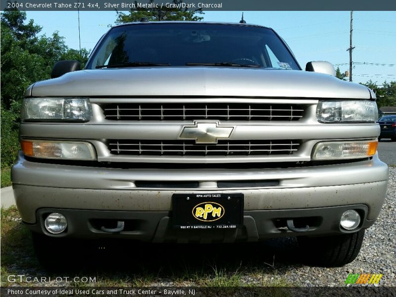 Silver Birch Metallic / Gray/Dark Charcoal 2004 Chevrolet Tahoe Z71 4x4
