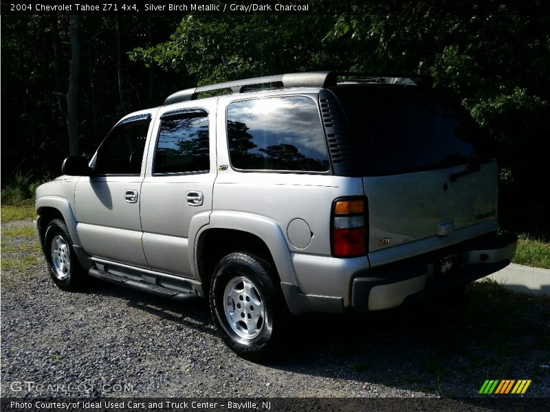 Silver Birch Metallic / Gray/Dark Charcoal 2004 Chevrolet Tahoe Z71 4x4