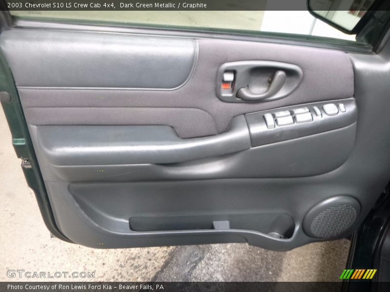 Dark Green Metallic / Graphite 2003 Chevrolet S10 LS Crew Cab 4x4