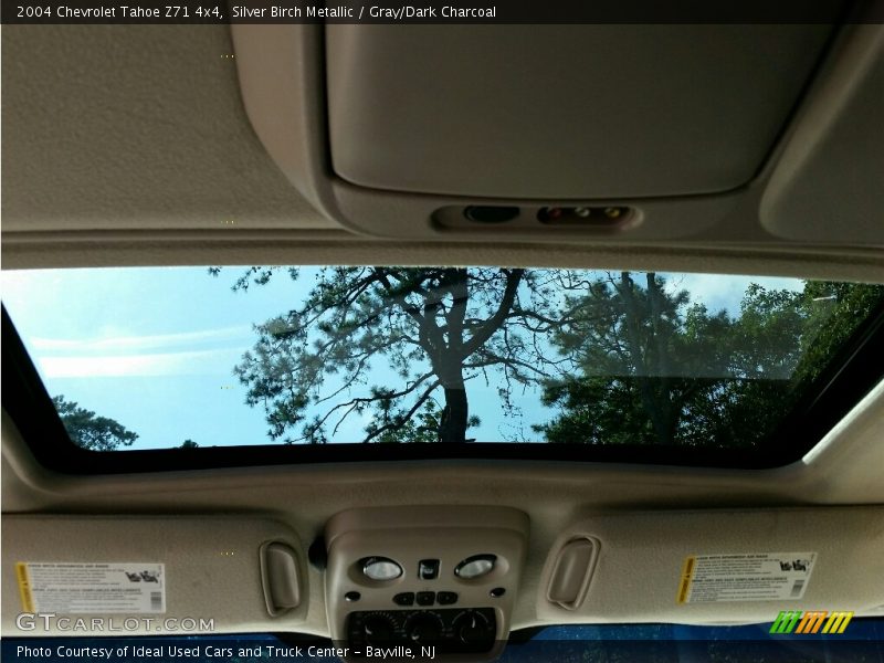 Silver Birch Metallic / Gray/Dark Charcoal 2004 Chevrolet Tahoe Z71 4x4