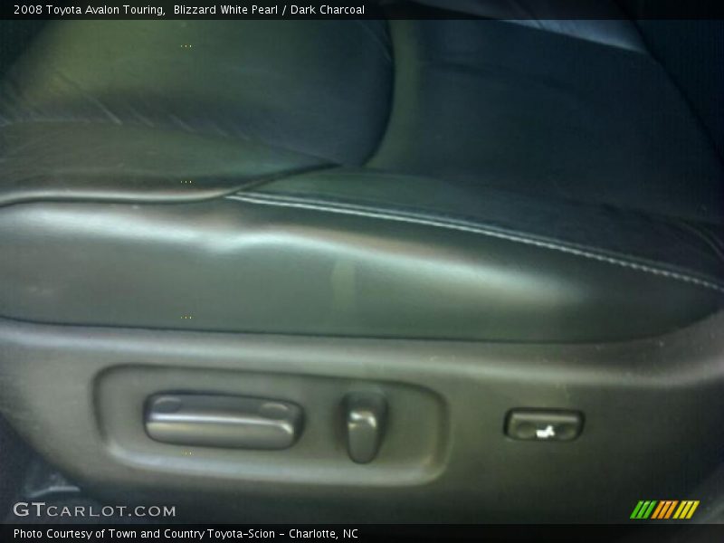 Blizzard White Pearl / Dark Charcoal 2008 Toyota Avalon Touring