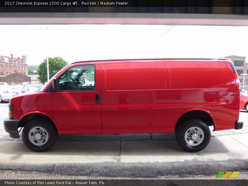  2017 Express 2500 Cargo WT Red Hot