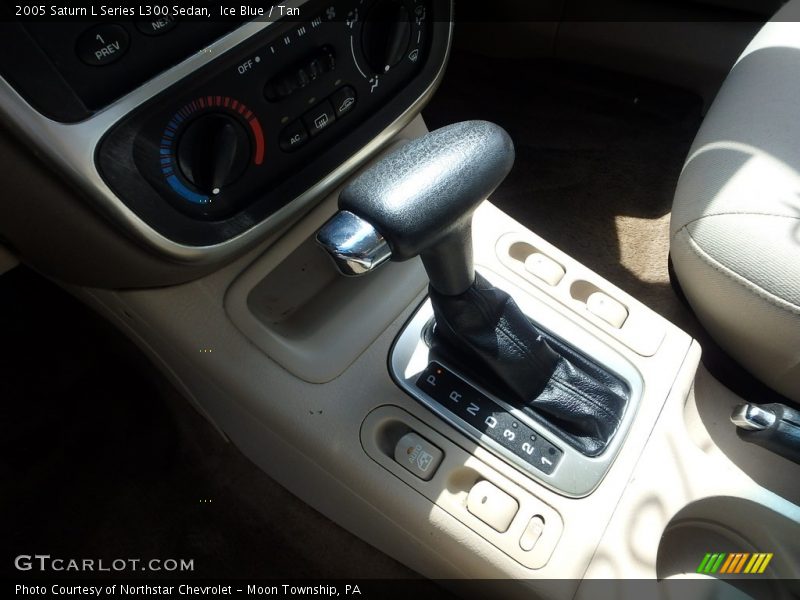 Ice Blue / Tan 2005 Saturn L Series L300 Sedan