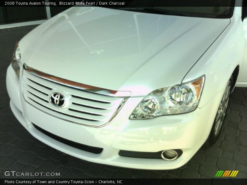 Blizzard White Pearl / Dark Charcoal 2008 Toyota Avalon Touring
