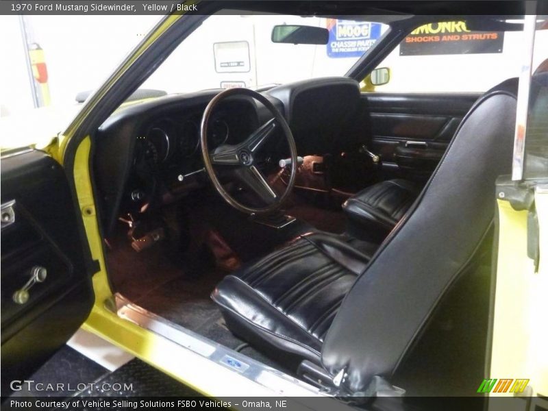 Yellow / Black 1970 Ford Mustang Sidewinder