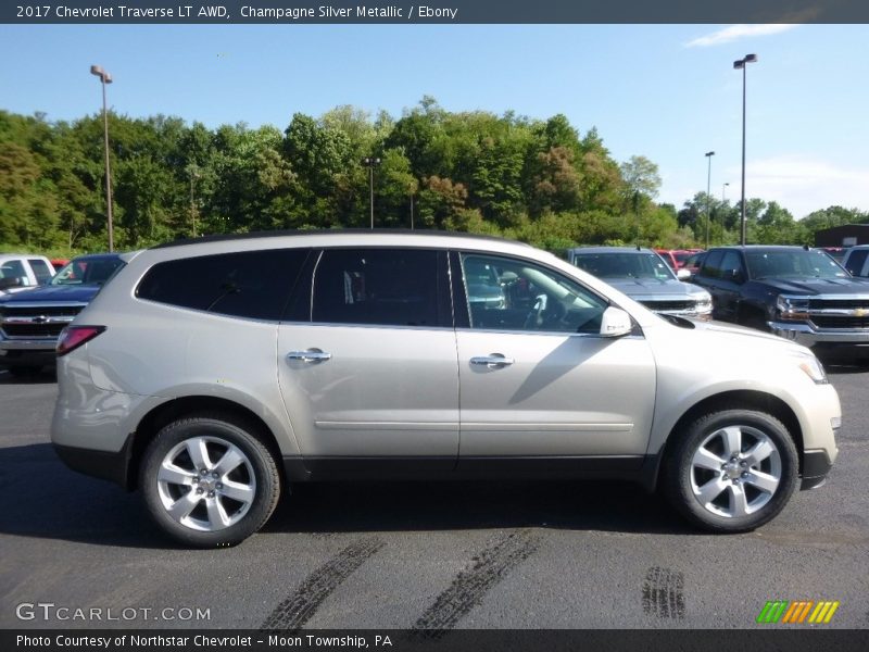 Champagne Silver Metallic / Ebony 2017 Chevrolet Traverse LT AWD