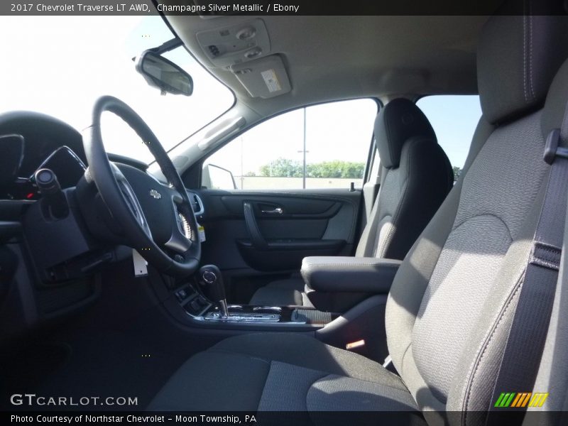 Champagne Silver Metallic / Ebony 2017 Chevrolet Traverse LT AWD