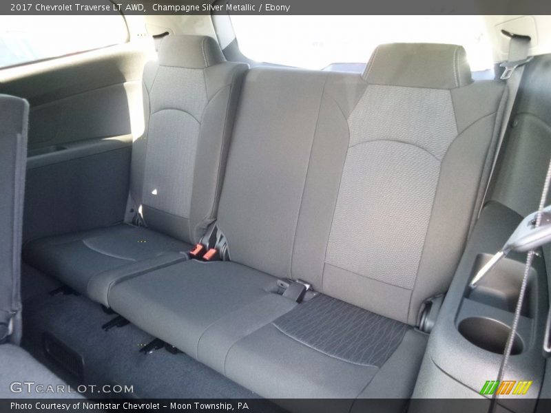 Champagne Silver Metallic / Ebony 2017 Chevrolet Traverse LT AWD
