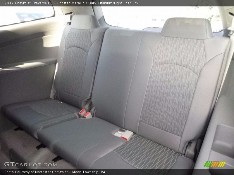 Tungsten Metallic / Dark Titanium/Light Titanium 2017 Chevrolet Traverse LS