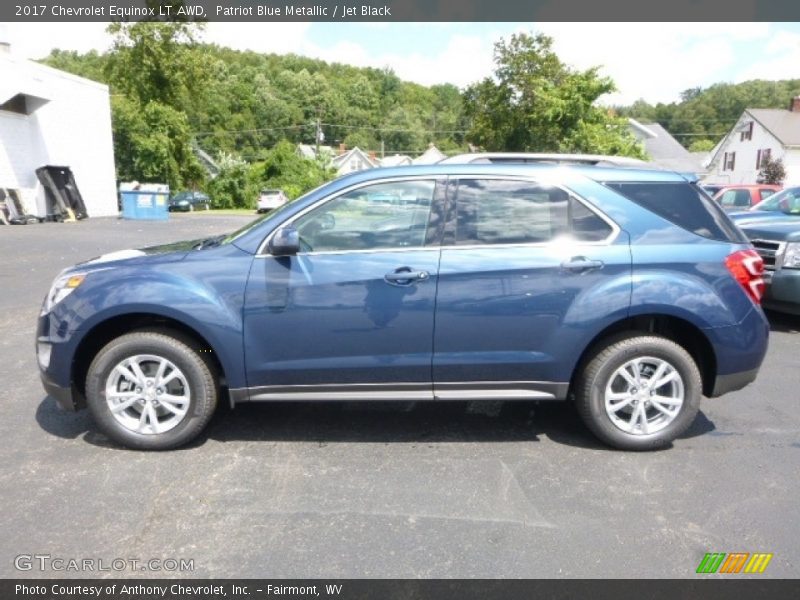 Patriot Blue Metallic / Jet Black 2017 Chevrolet Equinox LT AWD