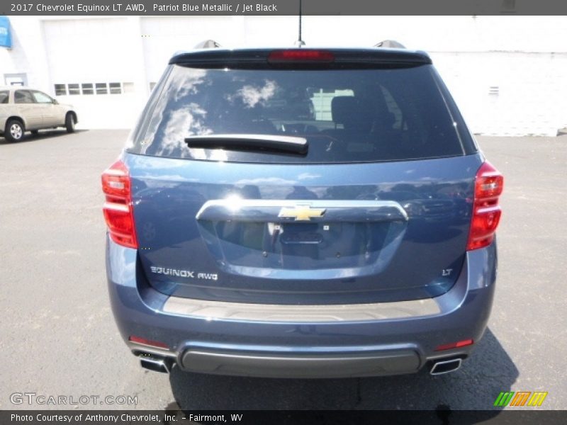 Patriot Blue Metallic / Jet Black 2017 Chevrolet Equinox LT AWD