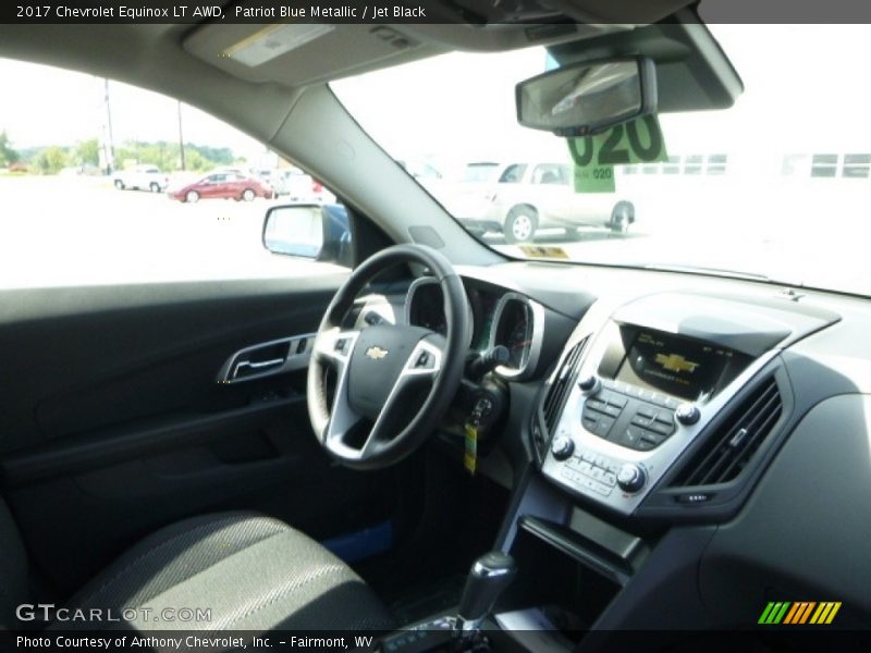 Patriot Blue Metallic / Jet Black 2017 Chevrolet Equinox LT AWD