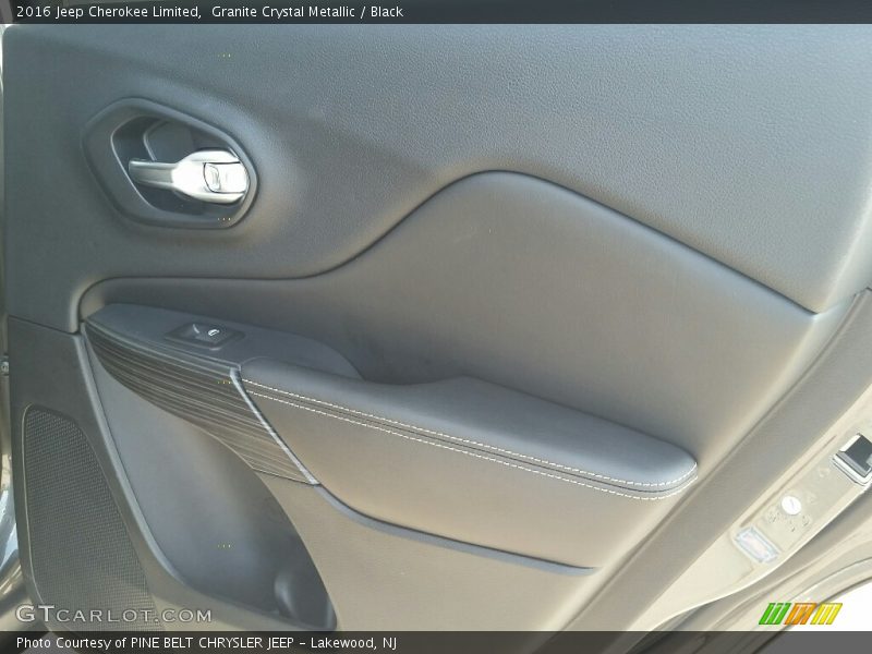 Granite Crystal Metallic / Black 2016 Jeep Cherokee Limited
