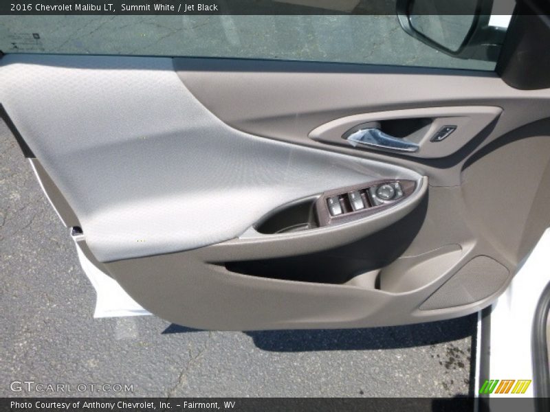 Summit White / Jet Black 2016 Chevrolet Malibu LT