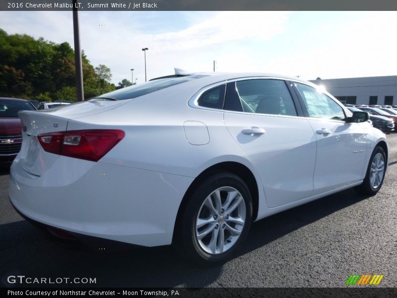 Summit White / Jet Black 2016 Chevrolet Malibu LT
