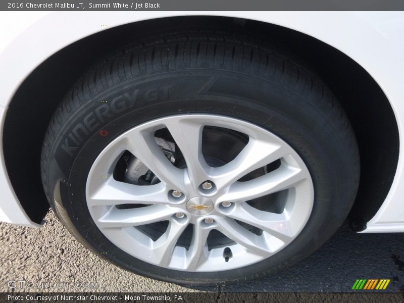 Summit White / Jet Black 2016 Chevrolet Malibu LT