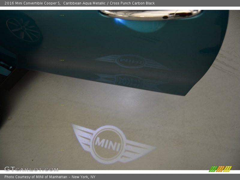 Caribbean Aqua Metallic / Cross Punch Carbon Black 2016 Mini Convertible Cooper S