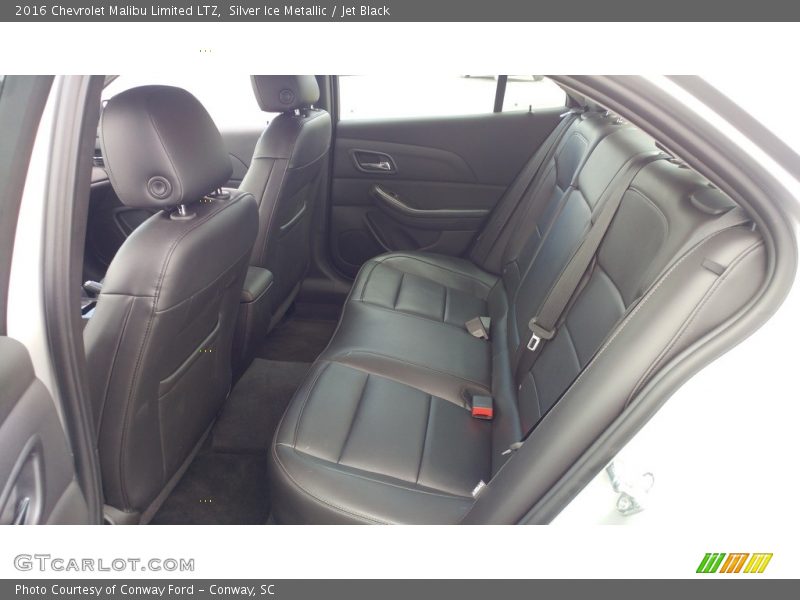 Silver Ice Metallic / Jet Black 2016 Chevrolet Malibu Limited LTZ