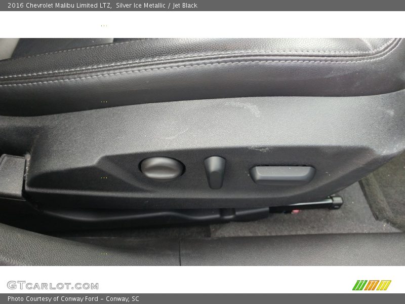 Silver Ice Metallic / Jet Black 2016 Chevrolet Malibu Limited LTZ