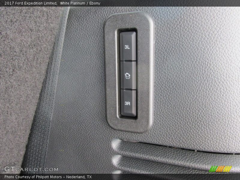 White Platinum / Ebony 2017 Ford Expedition Limited