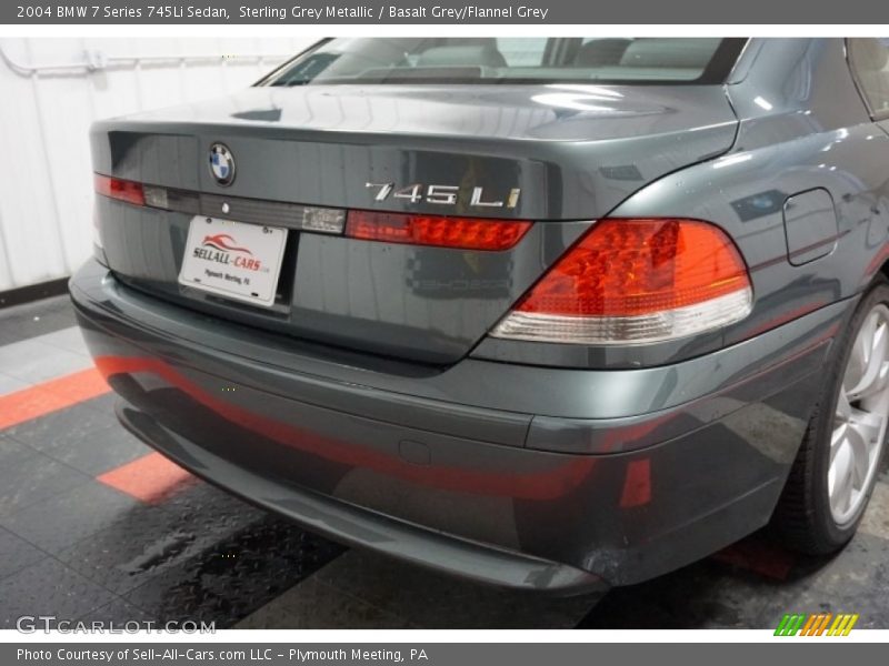 Sterling Grey Metallic / Basalt Grey/Flannel Grey 2004 BMW 7 Series 745Li Sedan