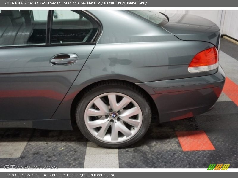 Sterling Grey Metallic / Basalt Grey/Flannel Grey 2004 BMW 7 Series 745Li Sedan