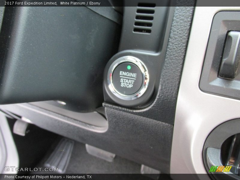 White Platinum / Ebony 2017 Ford Expedition Limited