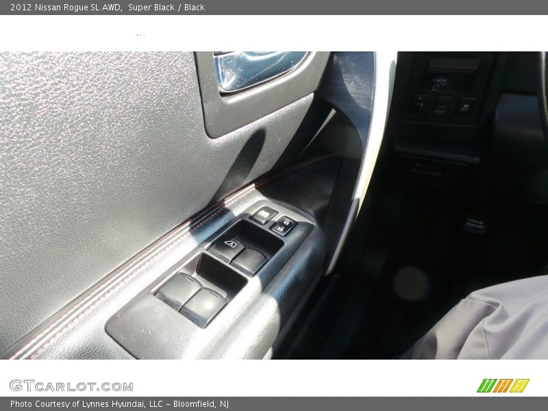 Super Black / Black 2012 Nissan Rogue SL AWD