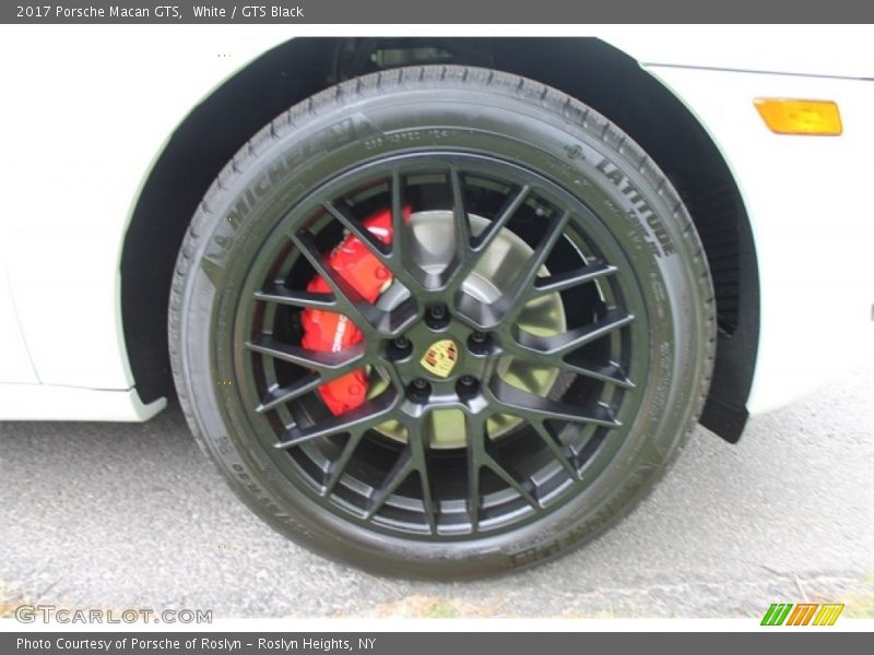  2017 Macan GTS Wheel