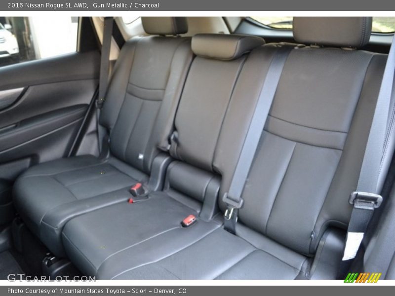 Rear Seat of 2016 Rogue SL AWD