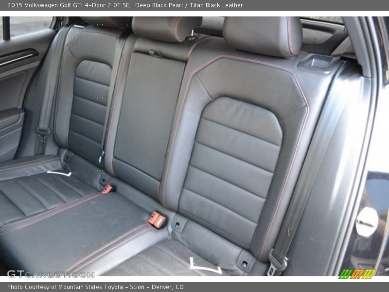 Deep Black Pearl / Titan Black Leather 2015 Volkswagen Golf GTI 4-Door 2.0T SE