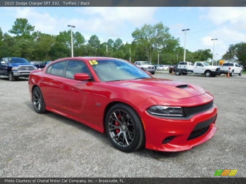 Front 3/4 View of 2015 Charger SRT 392