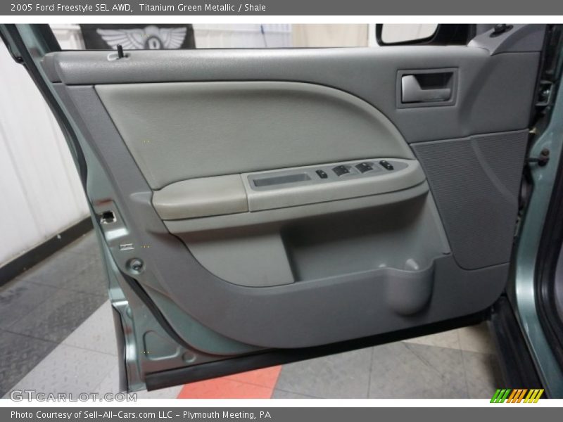 Titanium Green Metallic / Shale 2005 Ford Freestyle SEL AWD