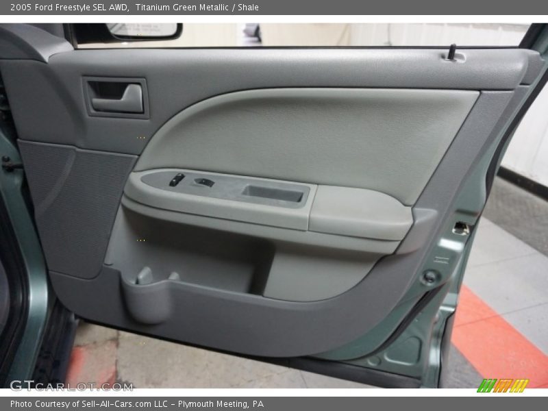Titanium Green Metallic / Shale 2005 Ford Freestyle SEL AWD