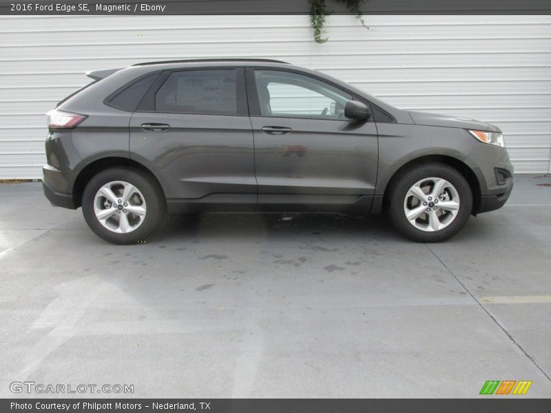 Magnetic / Ebony 2016 Ford Edge SE