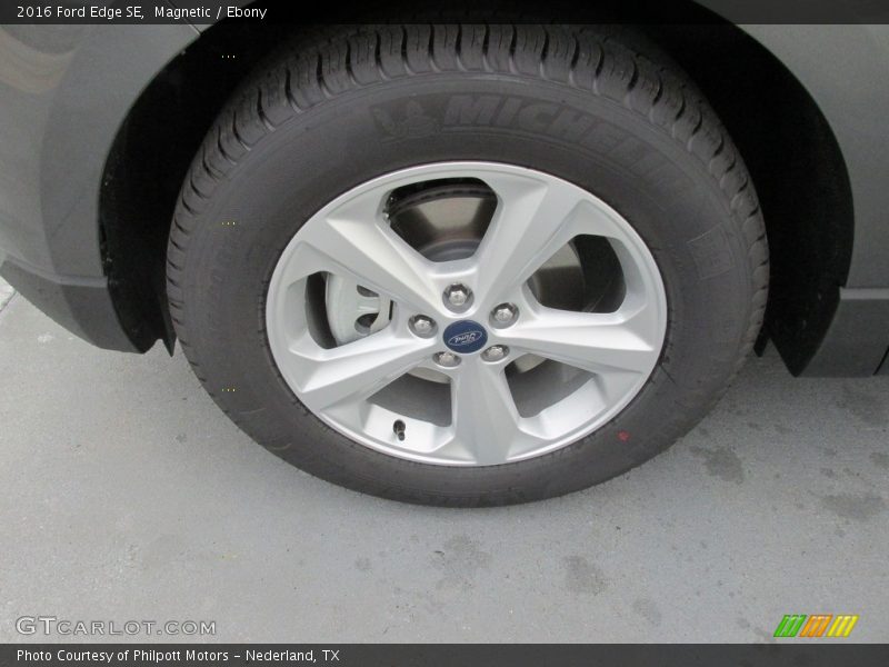 Magnetic / Ebony 2016 Ford Edge SE