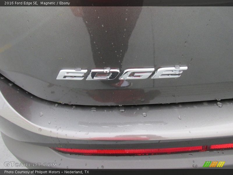 Magnetic / Ebony 2016 Ford Edge SE