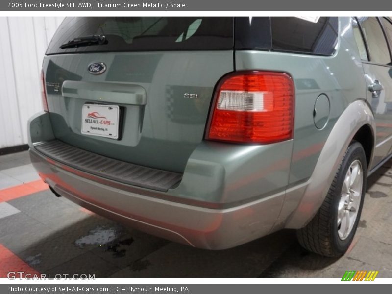 Titanium Green Metallic / Shale 2005 Ford Freestyle SEL AWD