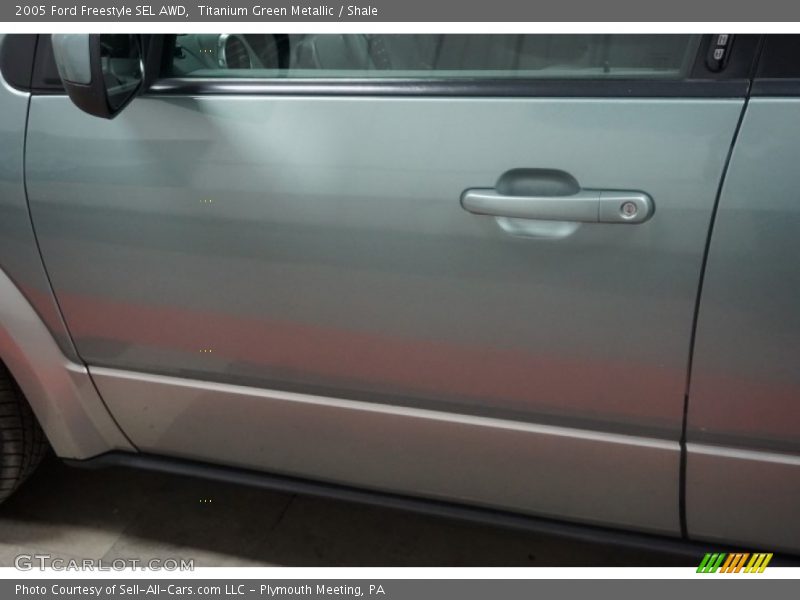 Titanium Green Metallic / Shale 2005 Ford Freestyle SEL AWD