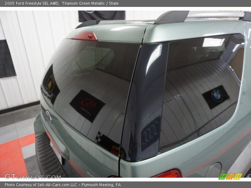 Titanium Green Metallic / Shale 2005 Ford Freestyle SEL AWD