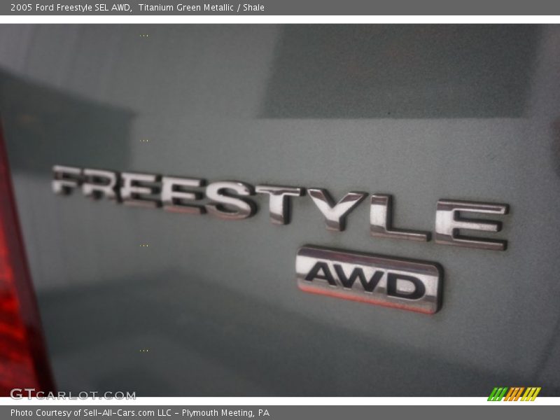 Titanium Green Metallic / Shale 2005 Ford Freestyle SEL AWD