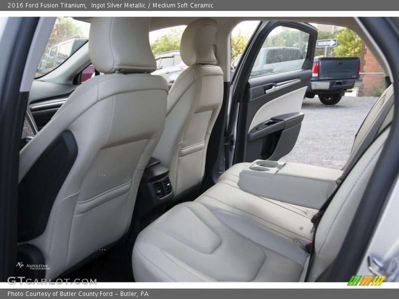 Ingot Silver Metallic / Medium Soft Ceramic 2016 Ford Fusion Titanium
