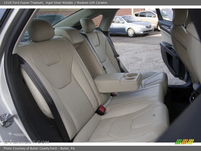 Ingot Silver Metallic / Medium Soft Ceramic 2016 Ford Fusion Titanium
