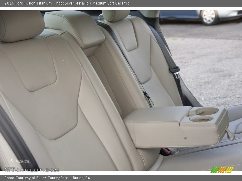 Ingot Silver Metallic / Medium Soft Ceramic 2016 Ford Fusion Titanium